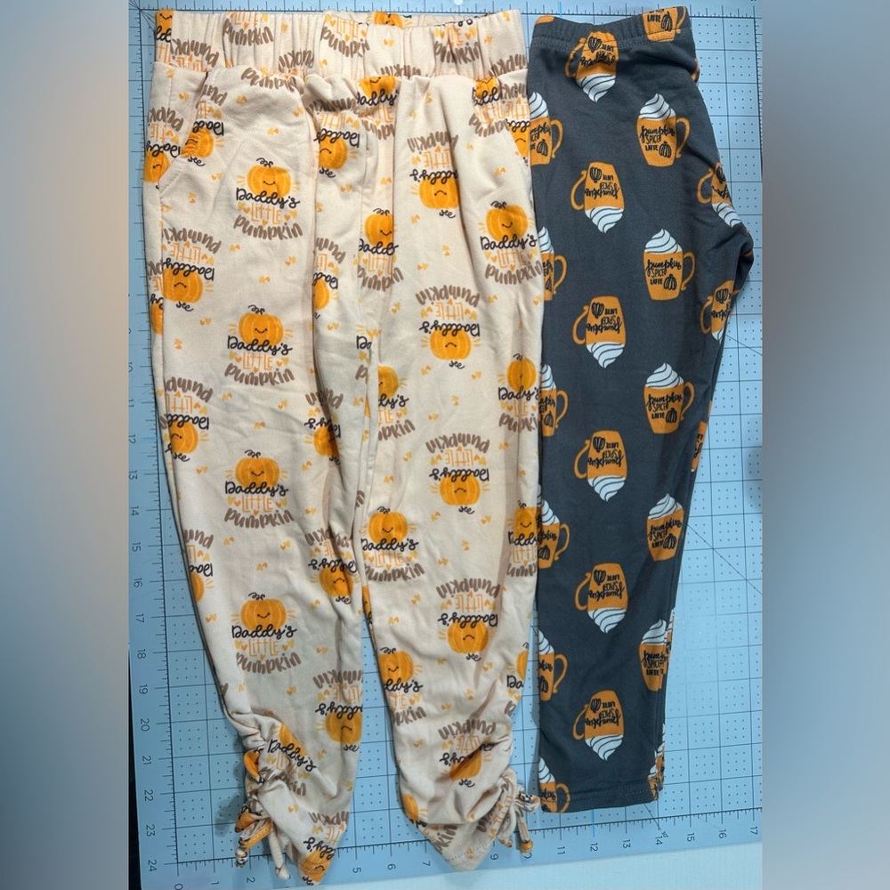 Fall Autumn Holiday Toddlers girls Pants Leggings Clothes size 5/6X *stained*